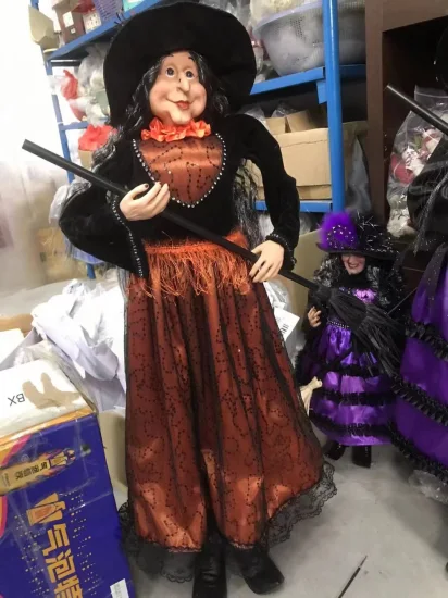 Bambola della strega di Halloween personalizzata in fabbrica OEM, articoli per festival di Halloween, articoli da regalo di Halloween, artigianato di Halloween, in piedi, statuetta di strega, produttore in Cina