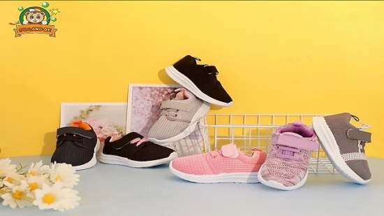 Nuove sneakers per bambini alla moda, scarpe sportive traspiranti